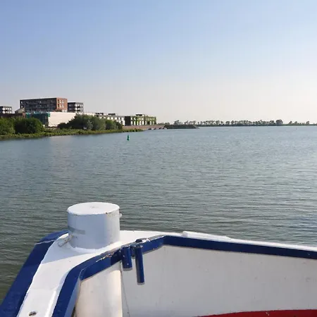 Private On Houseboat 암스테르담