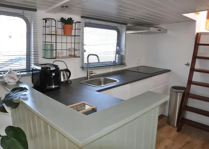 Alloggio in famiglia Private On Houseboat